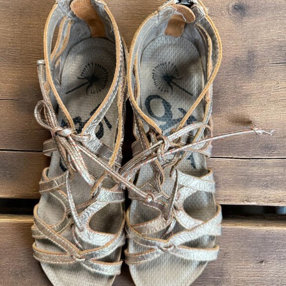 OTBT Nomadic Wedge Sandals Womens Size 8.5 Leather Pewter Color - Picture 6 of 13